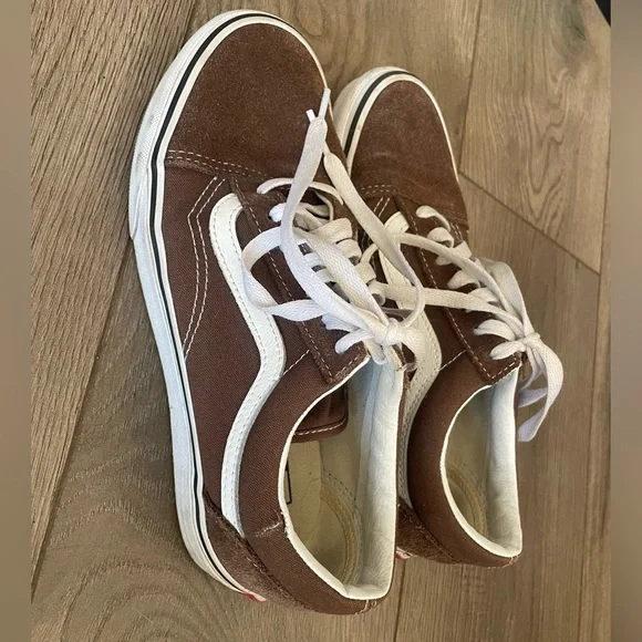 Brown vans Shoes - Picture 5 of 8